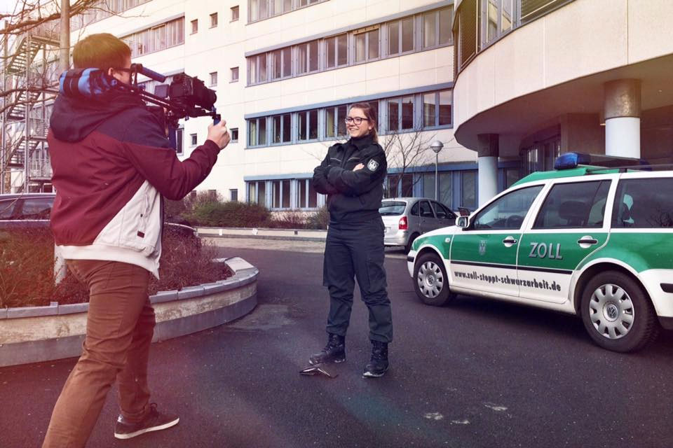 Die Unverzichtbaren BTS Dreharbeiten beim Zoll